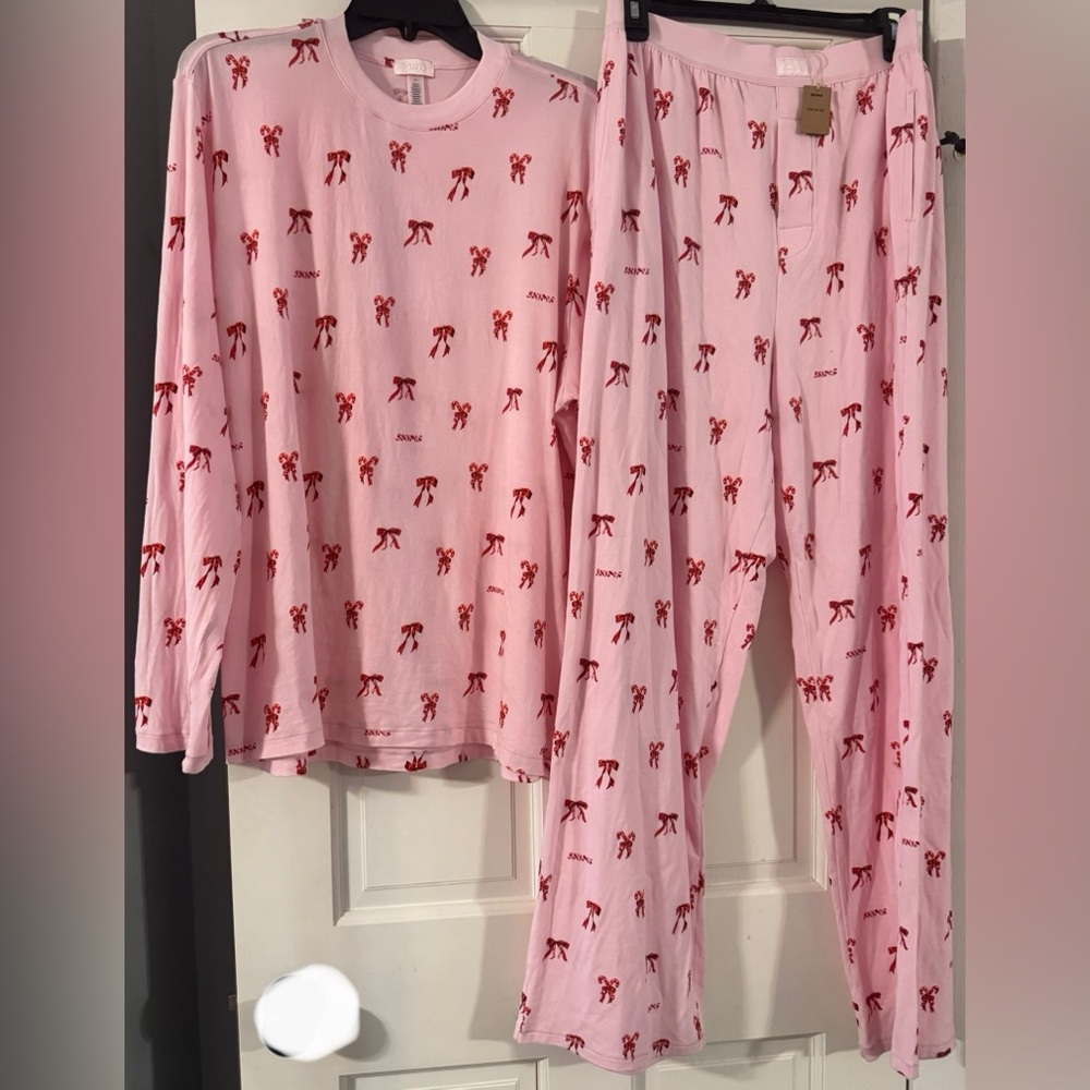 SKIMS  Boyfriend Long Sleeve And Pant Set New - Picture 5 of 16